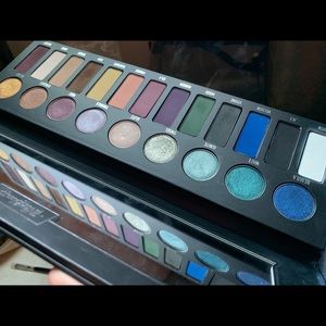 KVD Limited Edition Metal/Matte Palette